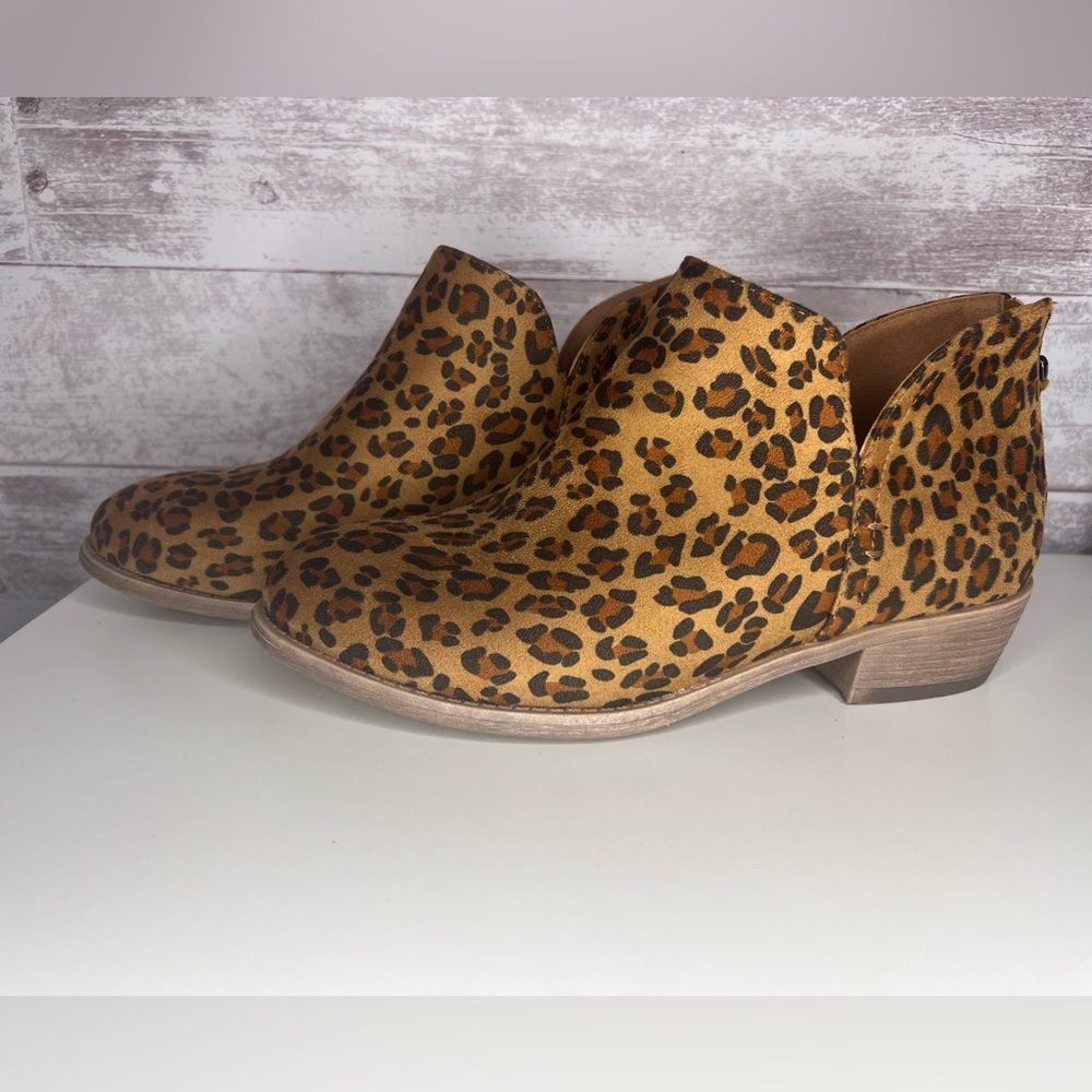 Leopard print booties